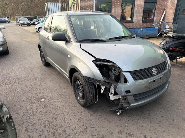 Suzuki Swift 1.3 VVT 16V Sloopvoertuig (2009, Grijs)