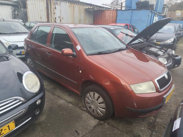 Skoda Fabia 1.4i 16V Sloopvoertuig (2003, Oranje)