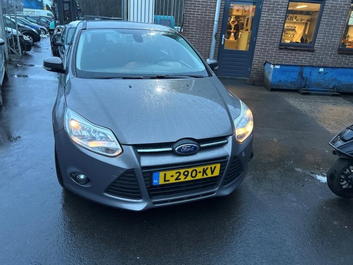 Ford Focus 3 1.0 Ti-VCT EcoBoost 12V 125 Sloopvoertuig (2013, Bruin)