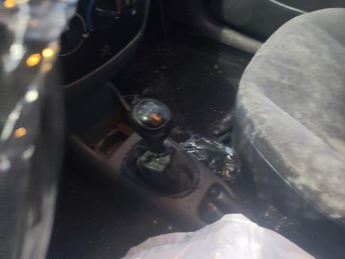 Ford Fiesta 4 1.3i Sloopvoertuig (1999, Groen)