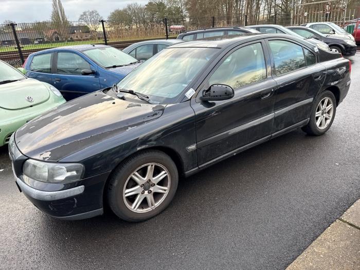 Volvo S60 I 2.4 20V 140 Sloopvoertuig (2002, Zwart)