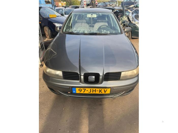 Seat Leon 1.6 16V Sloopvoertuig (2002, Grijs)