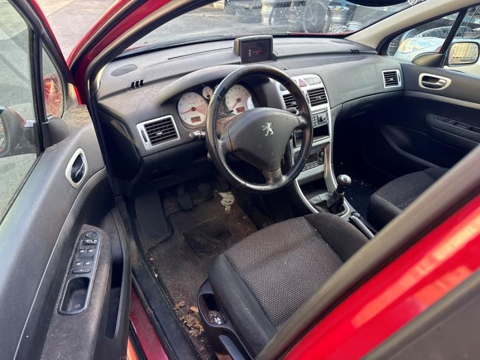 Peugeot 307 SW 1.6 16V Sloopvoertuig (2007, Rood)
