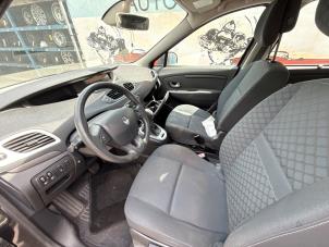 Renault Scénic III 2.0 16V CVT Sloopvoertuig (2010, Zwart)