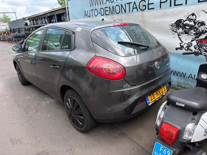 Fiat Bravo 1.4 16V Sloopvoertuig (2010, Grijs)
