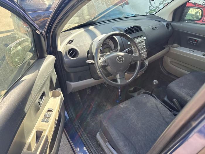 Daihatsu Sirion 2 1.0 12V DVVT Sloopvoertuig (2006, Blauw)