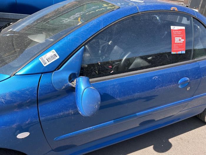 Peugeot 206 CC 2.0 16V Sloopvoertuig (2002, Blauw)