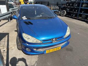 Peugeot 206 CC 2.0 16V Sloopvoertuig (2002, Blauw)
