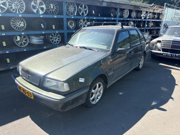Volvo 440 1.8 i DL/GLE Sloopvoertuig (1997, Groen)