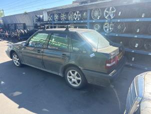 Volvo 440 1.8 i DL/GLE Sloopvoertuig (1997, Groen)