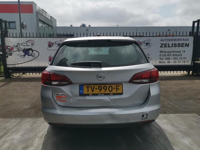 Opel Astra K Sports Tourer 1.0 Turbo 12V Sloopvoertuig (2018, Grijs)
