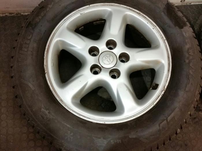 Toyota RAV4 2.0 D-4D 16V 4x4 Sloopvoertuig (2003)