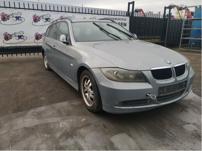 BMW 3 serie Touring 320d 16V Corporate Lease Sloopvoertuig (2006, Grijs)