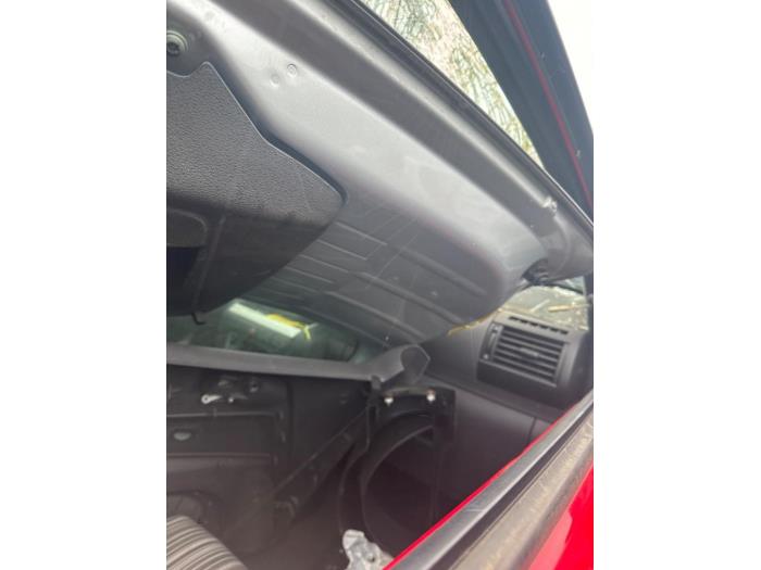 Volkswagen Fox 1.2 Sloopvoertuig (2006, Rood)