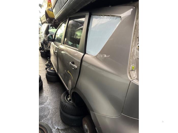 Nissan Note 1.6 16V Sloopvoertuig (2006, Bruin)