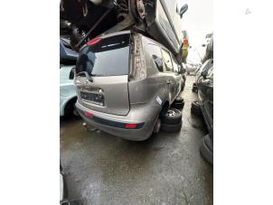 Nissan Note 1.6 16V Sloopvoertuig (2006, Bruin)