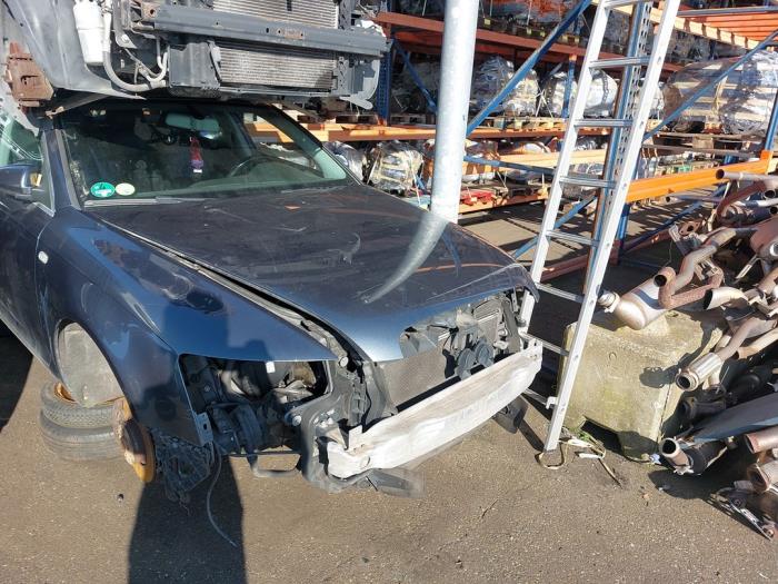 Audi A6 Avant 2.4 V6 24V Sloopvoertuig (2006, Blauw)