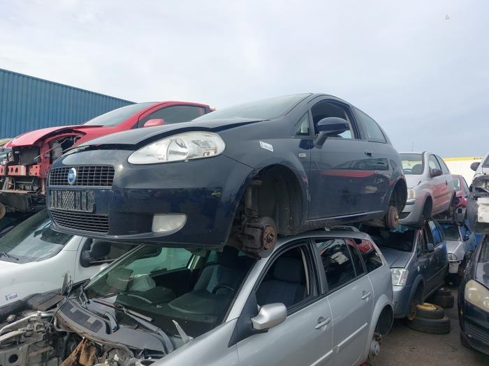 Fiat Grande Punto 1.4 Sloopvoertuig (2006, Blauw)