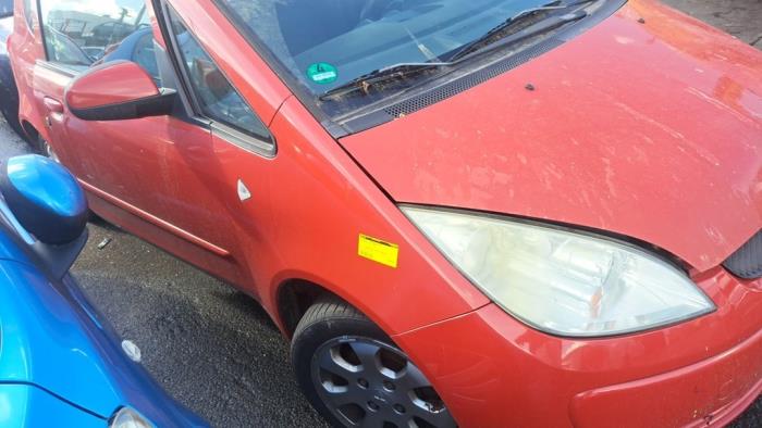 Mitsubishi Colt 1.3 16V Sloopvoertuig (2006, Rood)