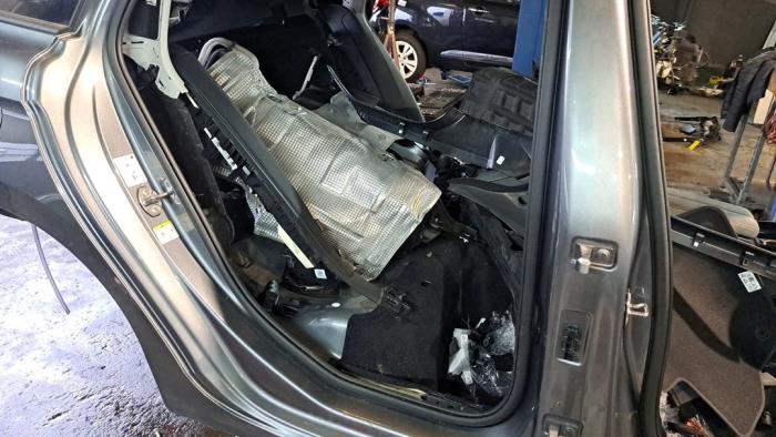 Skoda Superb Combi 1.5 TSI iV Sloopvoertuig (2024, Grijs)