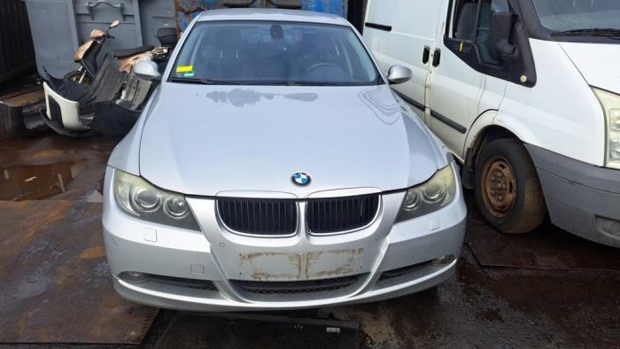 BMW 3 serie 320i 16V Sloopvoertuig (2007, Grijs)