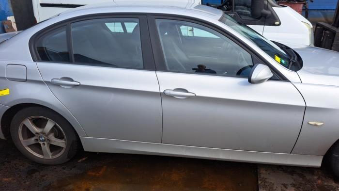 BMW 3 serie 320i 16V Sloopvoertuig (2007, Grijs)