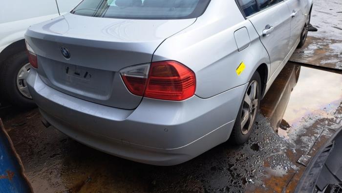 BMW 3 serie 320i 16V Sloopvoertuig (2007, Grijs)