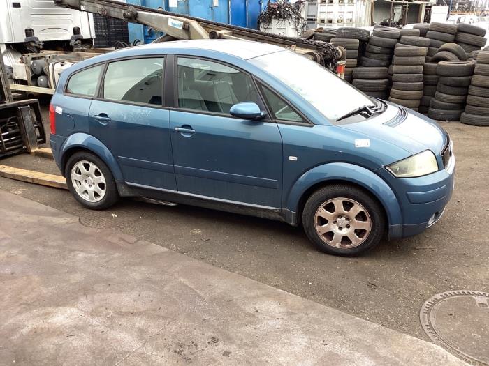Audi A2 1.4 16V Sloopvoertuig (2000, Blauw)