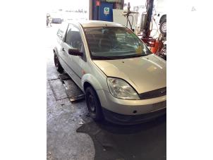 Ford Fiesta 5 1.3 Sloopvoertuig (2005, Grijs)