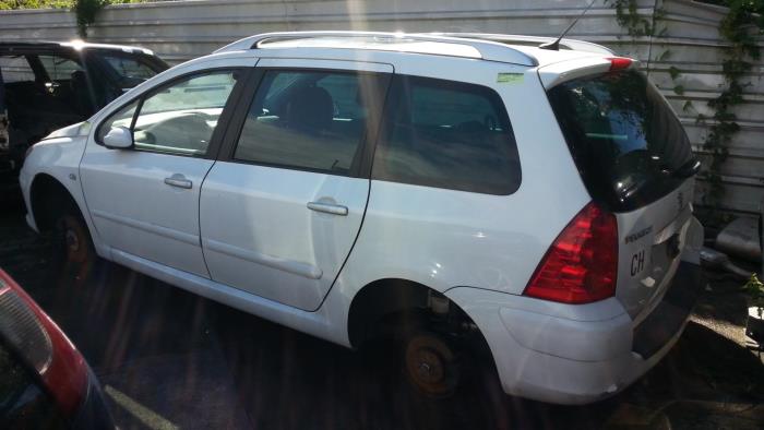 Peugeot 307 SW 2.0 HDi 135 16V FAP Sloopvoertuig (2008, Wit)