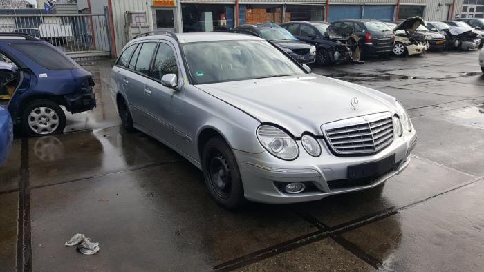 Mercedes E Combi 2.2 E-220 CDI 16V Sloopvoertuig (2008, Zilver)