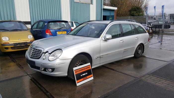 Mercedes E Combi 2.2 E-220 CDI 16V Sloopvoertuig (2008, Zilver)