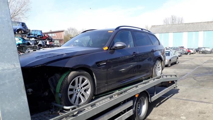 BMW 3 serie Touring 320d 16V Corporate Lease Sloopvoertuig (2007, Grijs)
