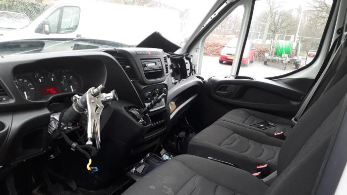 Iveco New Daily VI 33S13, 35C13, 35S13 Sloopvoertuig (2017, Wit)