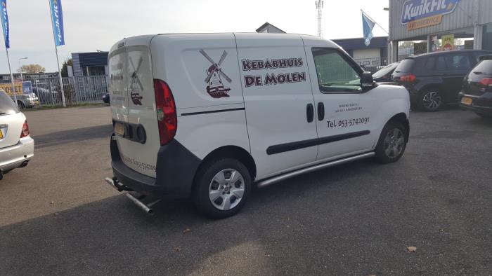 Fiat Doblo Cargo 1.3 MJ 16V Euro 4 Sloopvoertuig (2011, Wit)