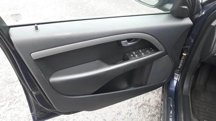 Volvo V70 2.5 FT 20V Sloopvoertuig (2010, Blauw)