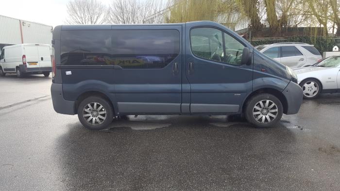 Opel Vivaro 1.9 DI Sloopvoertuig (2002, Blauw)