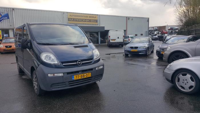 Opel Vivaro 1.9 DI Sloopvoertuig (2002, Blauw)