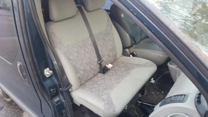 Opel Vivaro 1.9 DI Sloopvoertuig (2002, Blauw)