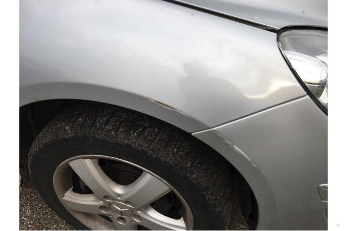 Mercedes B 2.0 B-200 CDI 16V Sloopvoertuig (2005, Zilver)