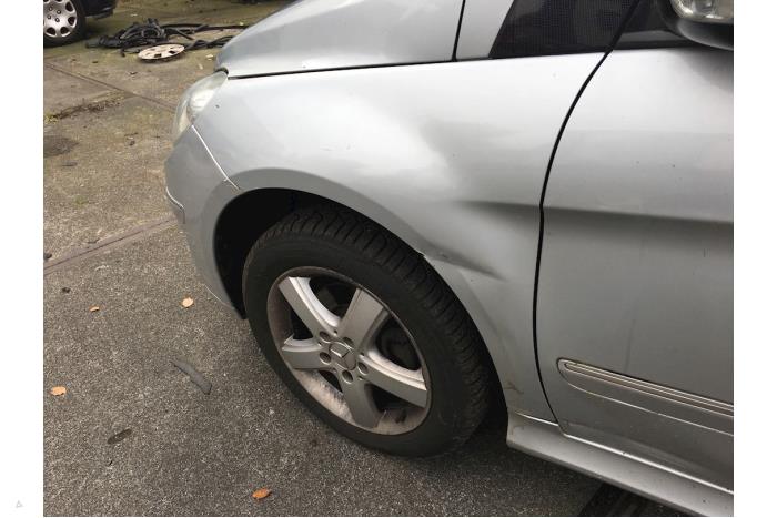 Mercedes B 2.0 B-200 CDI 16V Sloopvoertuig (2005, Zilver)