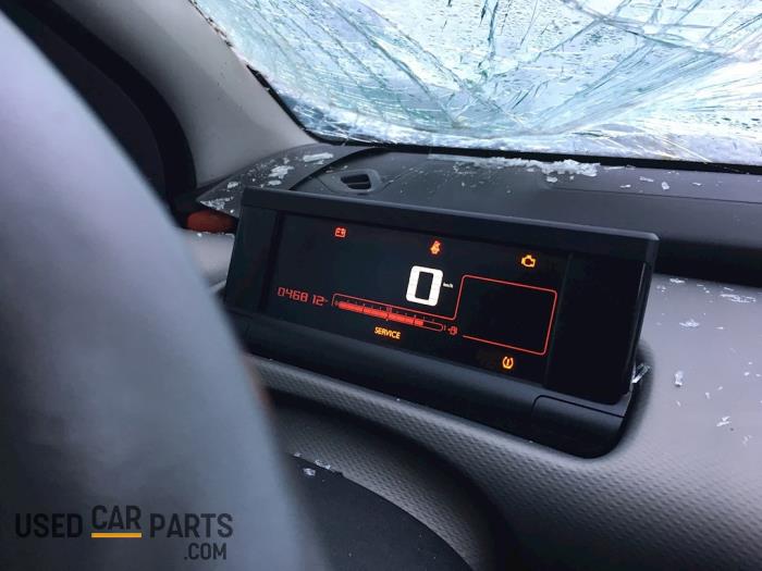 Citroen C4 Cactus 1.2 PureTech 110 12V Sloopvoertuig (2015, Grijs)