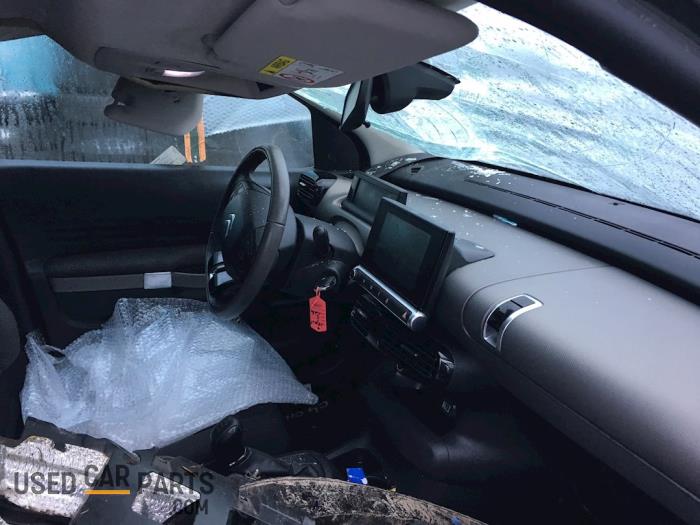 Citroen C4 Cactus 1.2 PureTech 110 12V Sloopvoertuig (2015, Grijs)