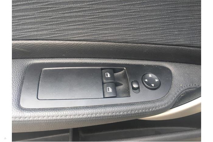 BMW 1 serie 116d 16V Sloopvoertuig (2011, Wit)