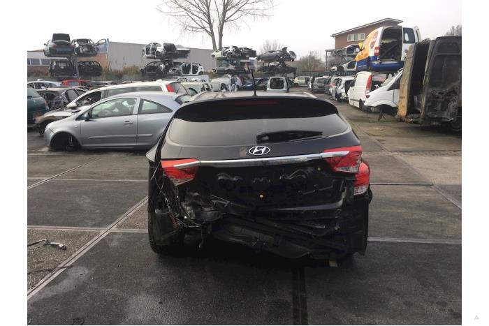 Hyundai i40 CW 1.7 CRDi 16V Sloopvoertuig (2012, Zwart)