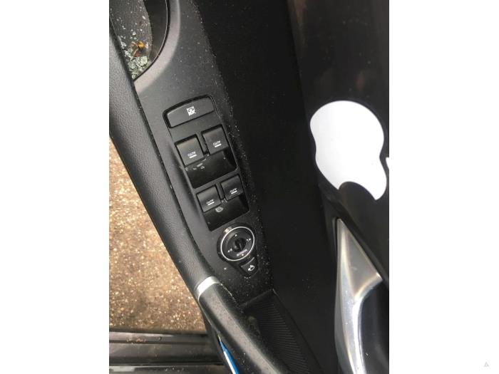 Hyundai i40 CW 1.7 CRDi 16V Sloopvoertuig (2012, Zwart)