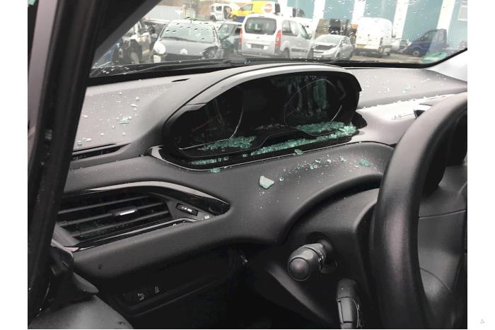 Peugeot 208 I 1.2 Vti 12V PureTech 82 Sloopvoertuig (2013)