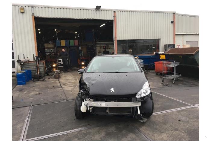 Peugeot 208 I 1.2 Vti 12V PureTech 82 Sloopvoertuig (2013)