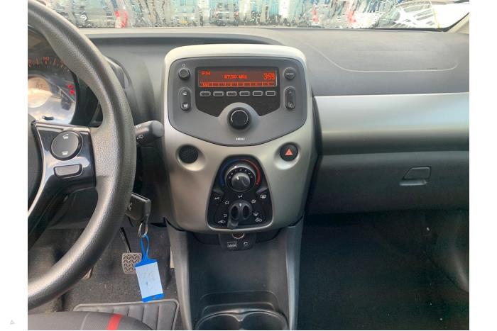 Peugeot 108 1.0 12V Sloopvoertuig (2015)