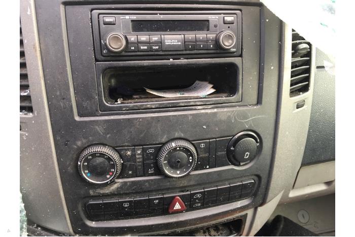 Volkswagen Crafter 2.5 TDI 30/35/50 Sloopvoertuig (2010, Wit)